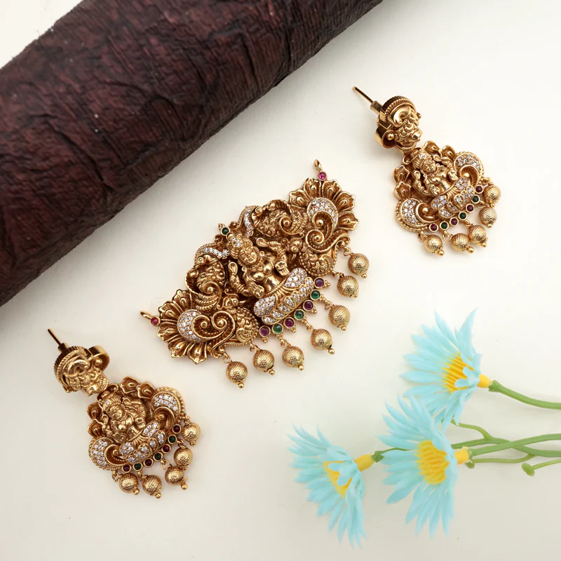 Gold Look Antique Nagas Lakshmi Devi Pendant set